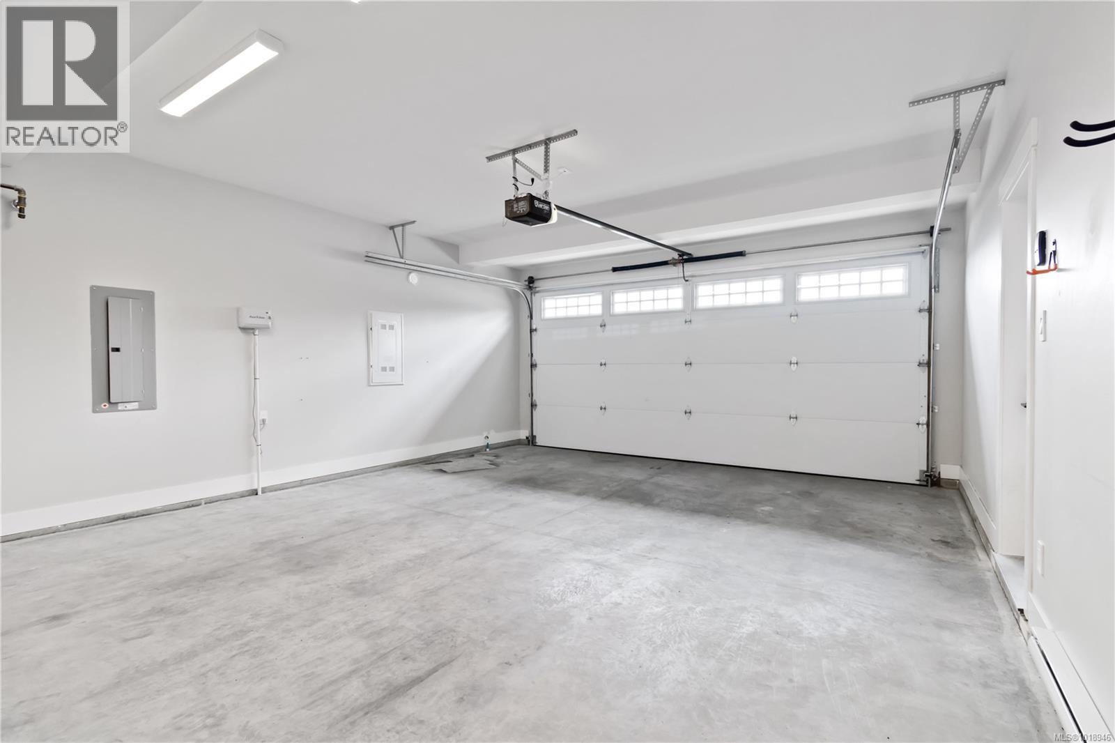 2544 Obsidian Pl, Langford