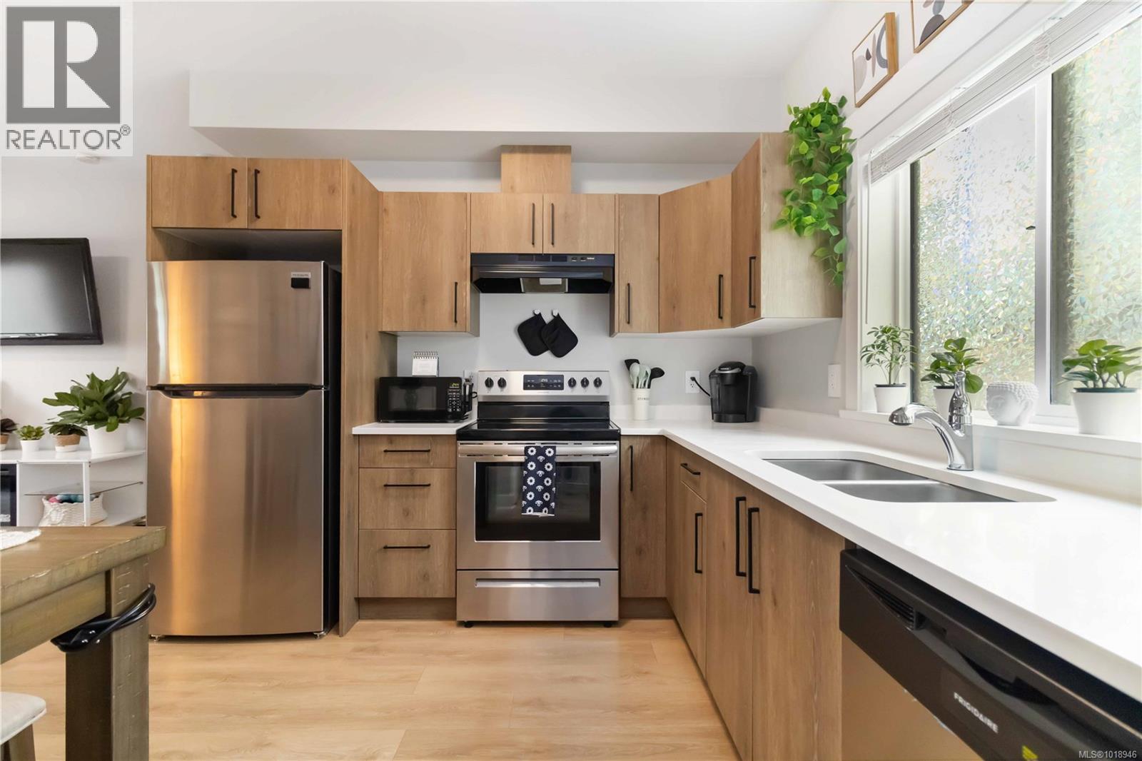 2544 Obsidian Pl, Langford