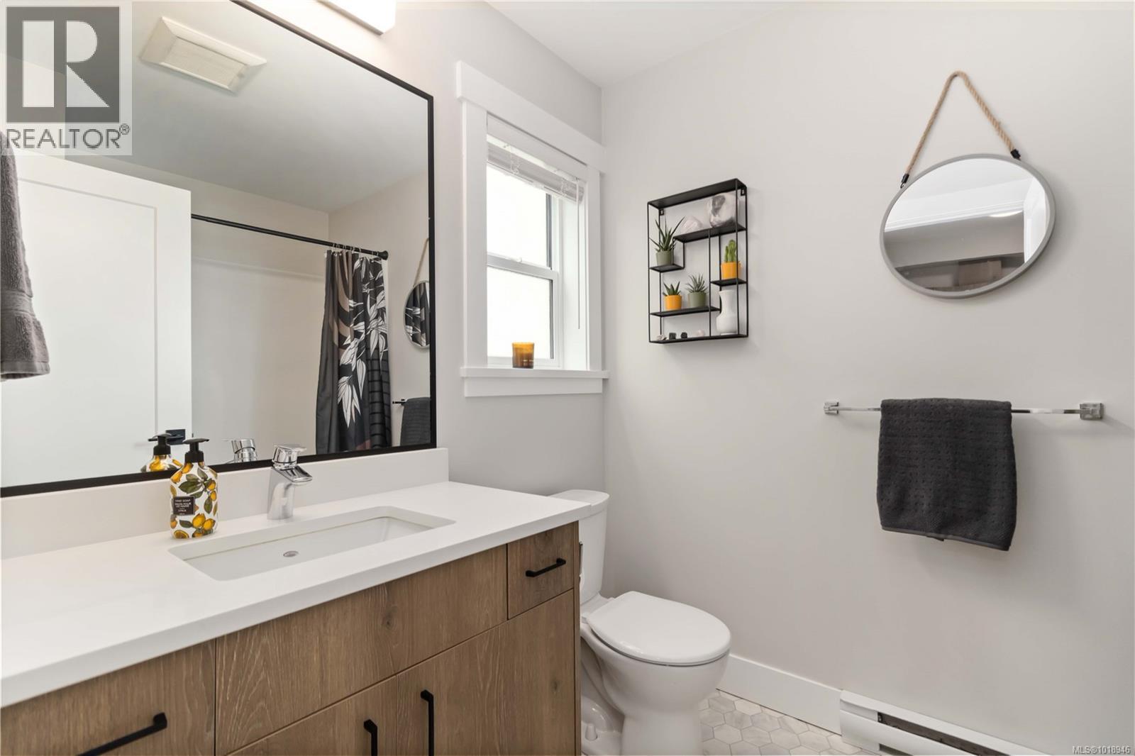 2544 Obsidian Pl, Langford