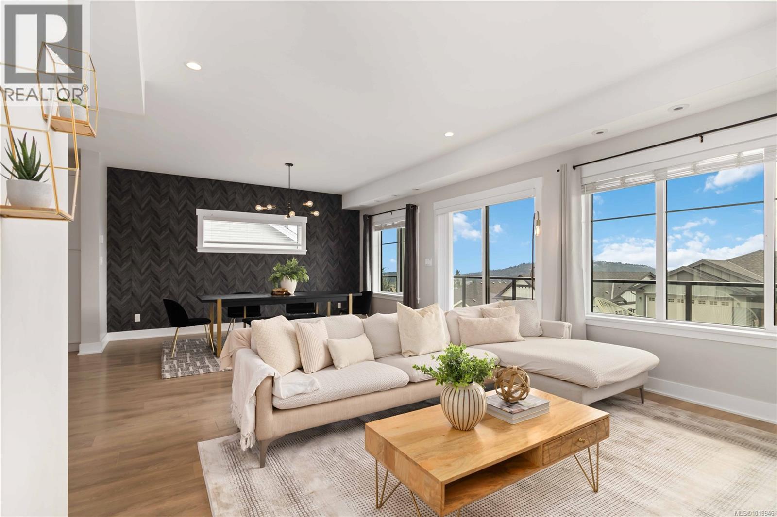 2544 Obsidian Pl, Langford