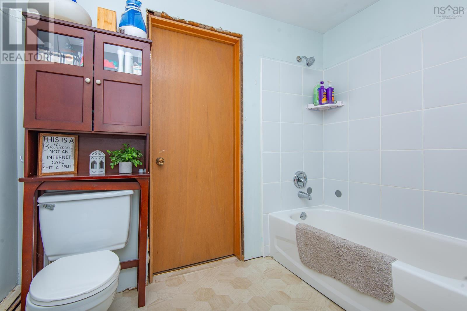 Property 18 of 35 of 795 Saulnierville Road