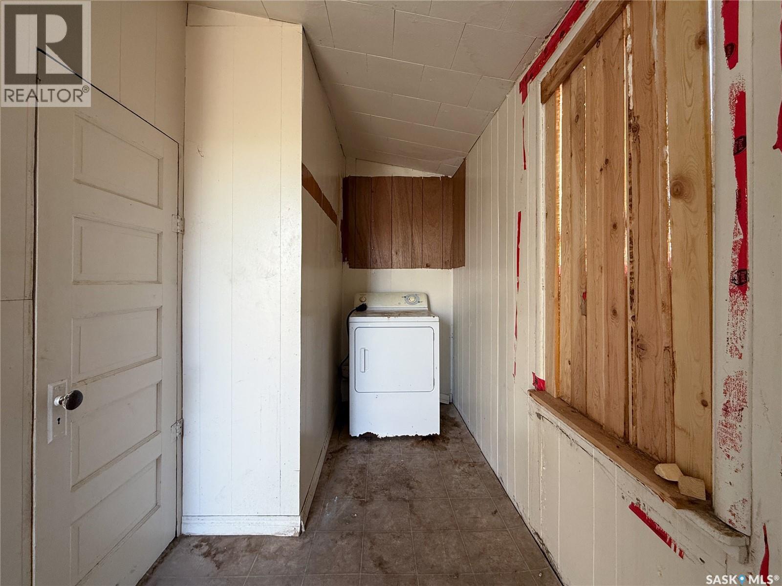 121 1ST AVENUE W - 30