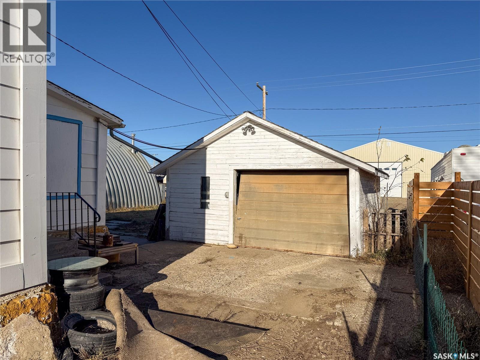 121 1ST AVENUE W - 34