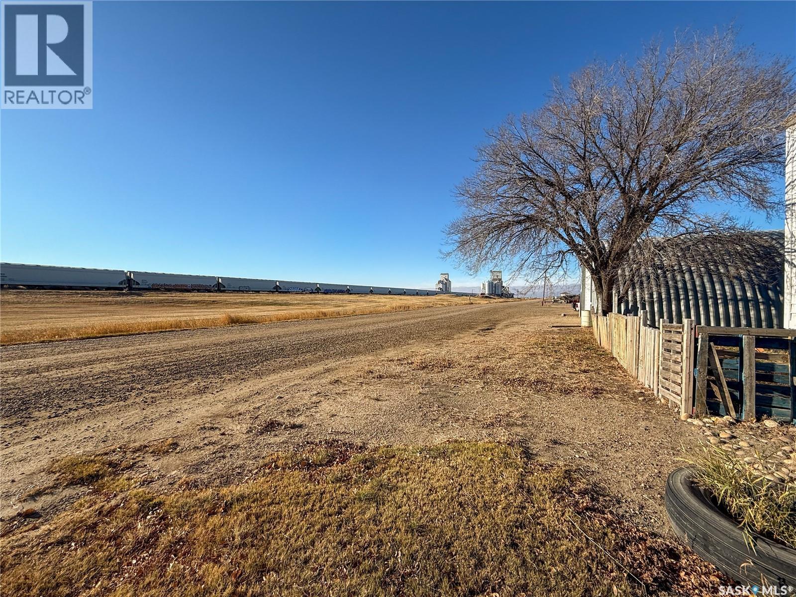 121 1ST AVENUE W - 46