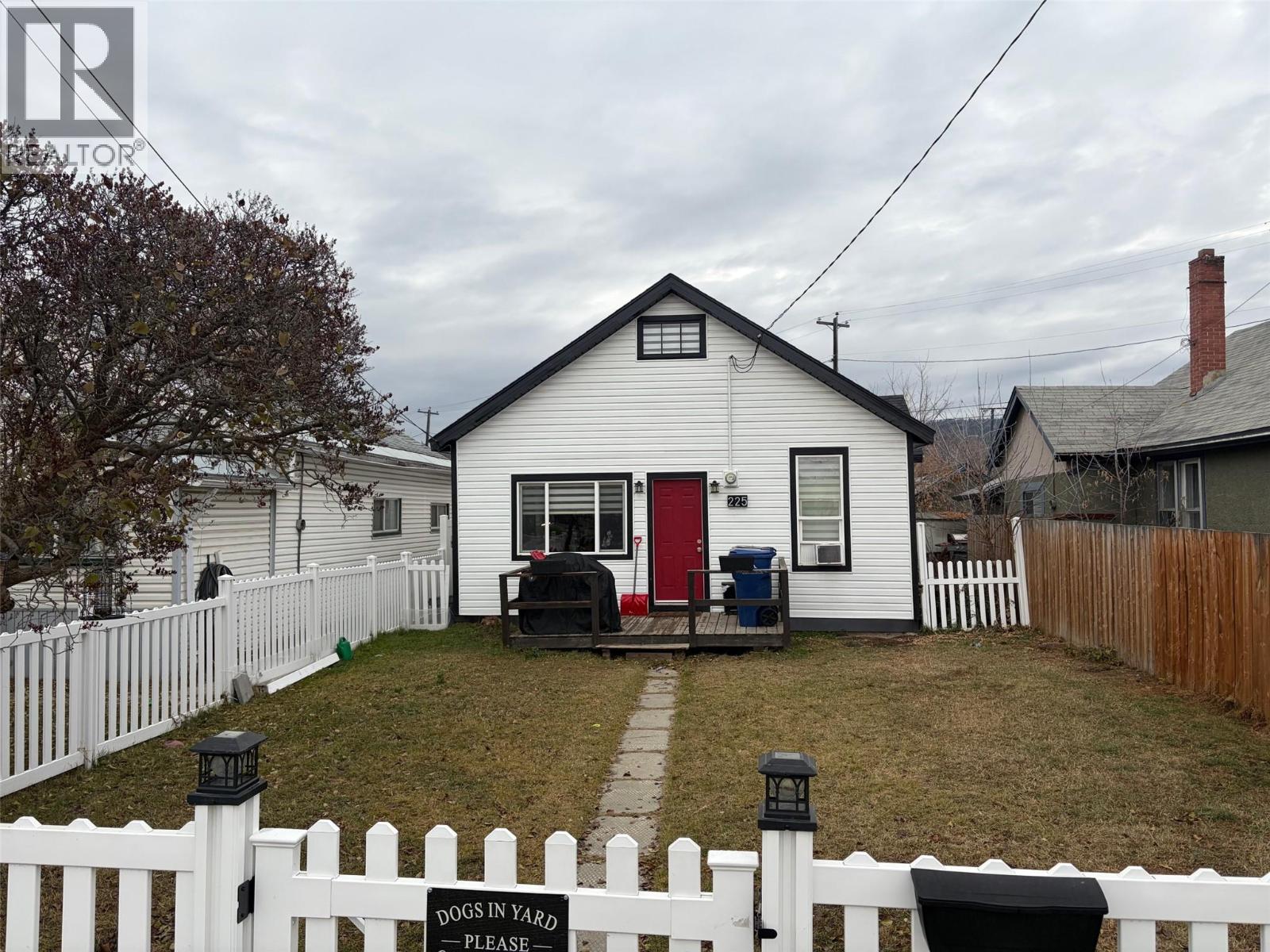 225 3rd Avenue S - 1