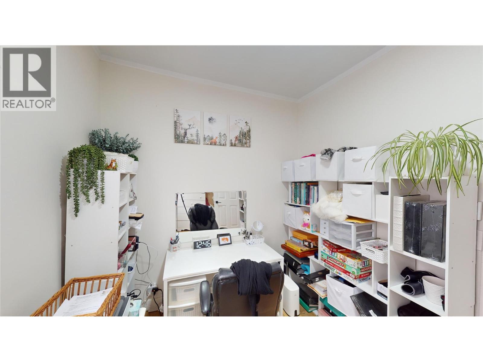 225 3rd Avenue S, Cranbrook