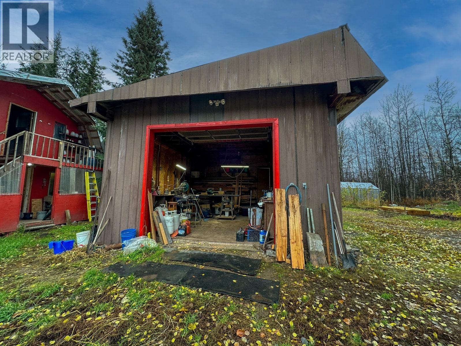 11489 ROY Road, Burns Lake