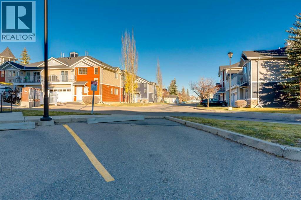 Single Family House for Sale in   Country Village Circle NE Country Hills Village Calgary 