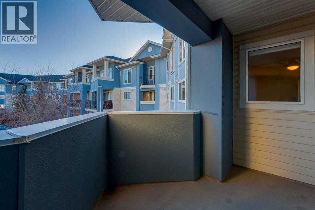 Single Family House for Sale in   Country Village Circle NE Country Hills Village Calgary 