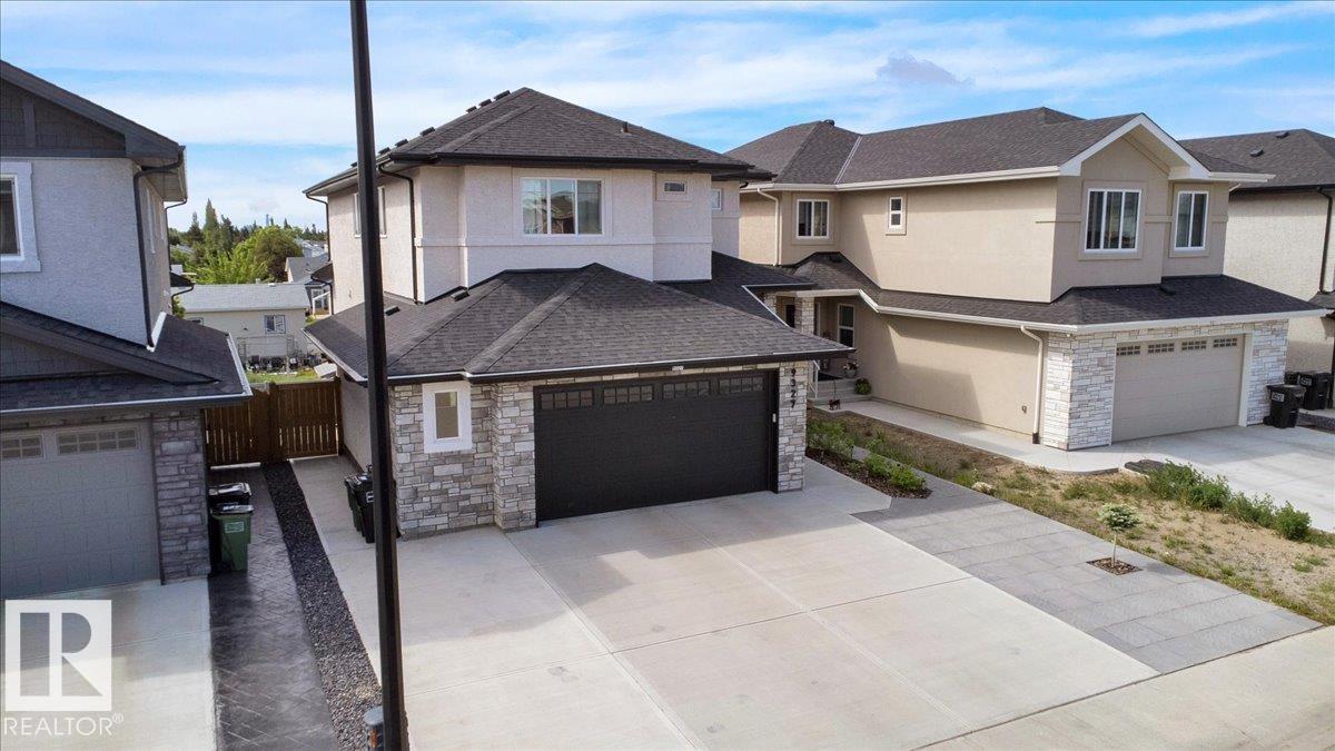 9327 181 AV NW, Edmonton