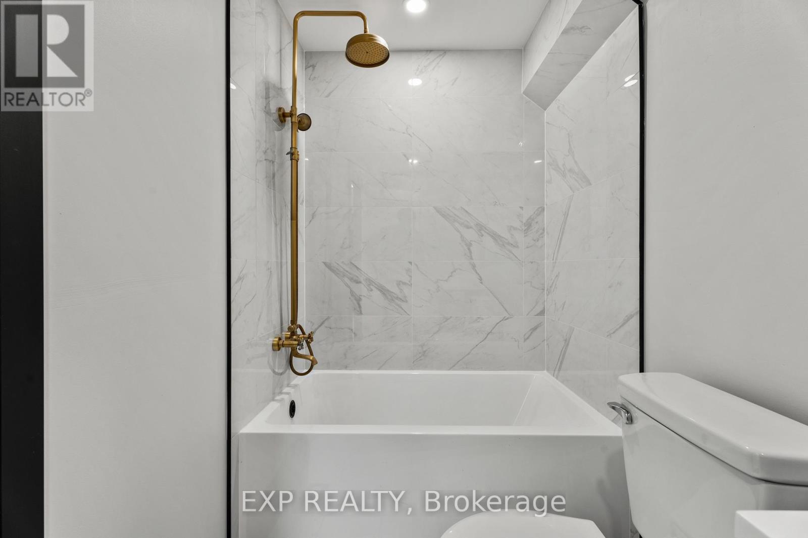 105 ROTHSAY AVENUE - 23