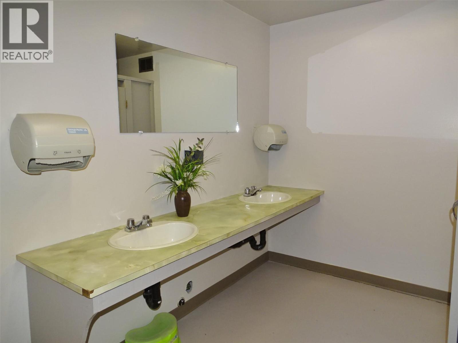 2081 Washington Street, Rossland