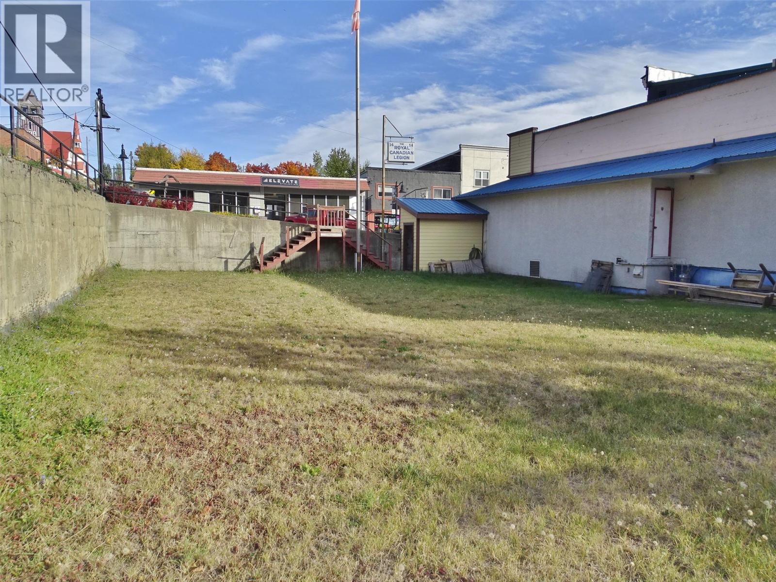 2081 Washington Street, Rossland