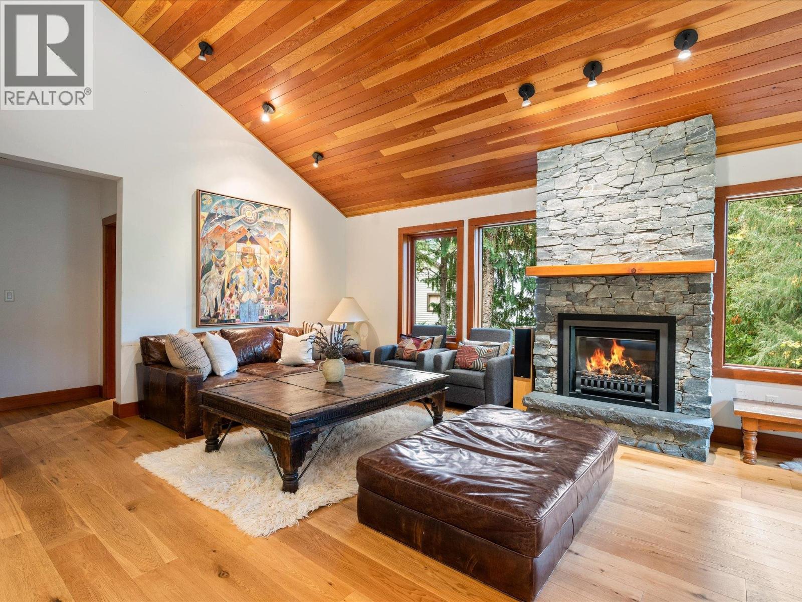 8745 IDYLWOOD PLACE, Whistler