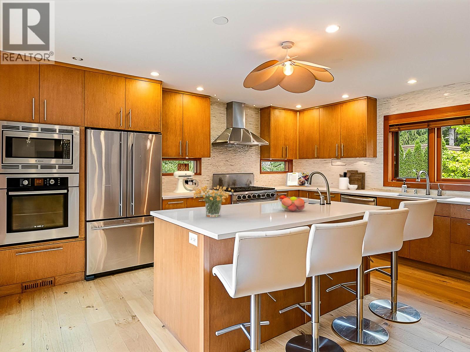 8745 IDYLWOOD PLACE, Whistler