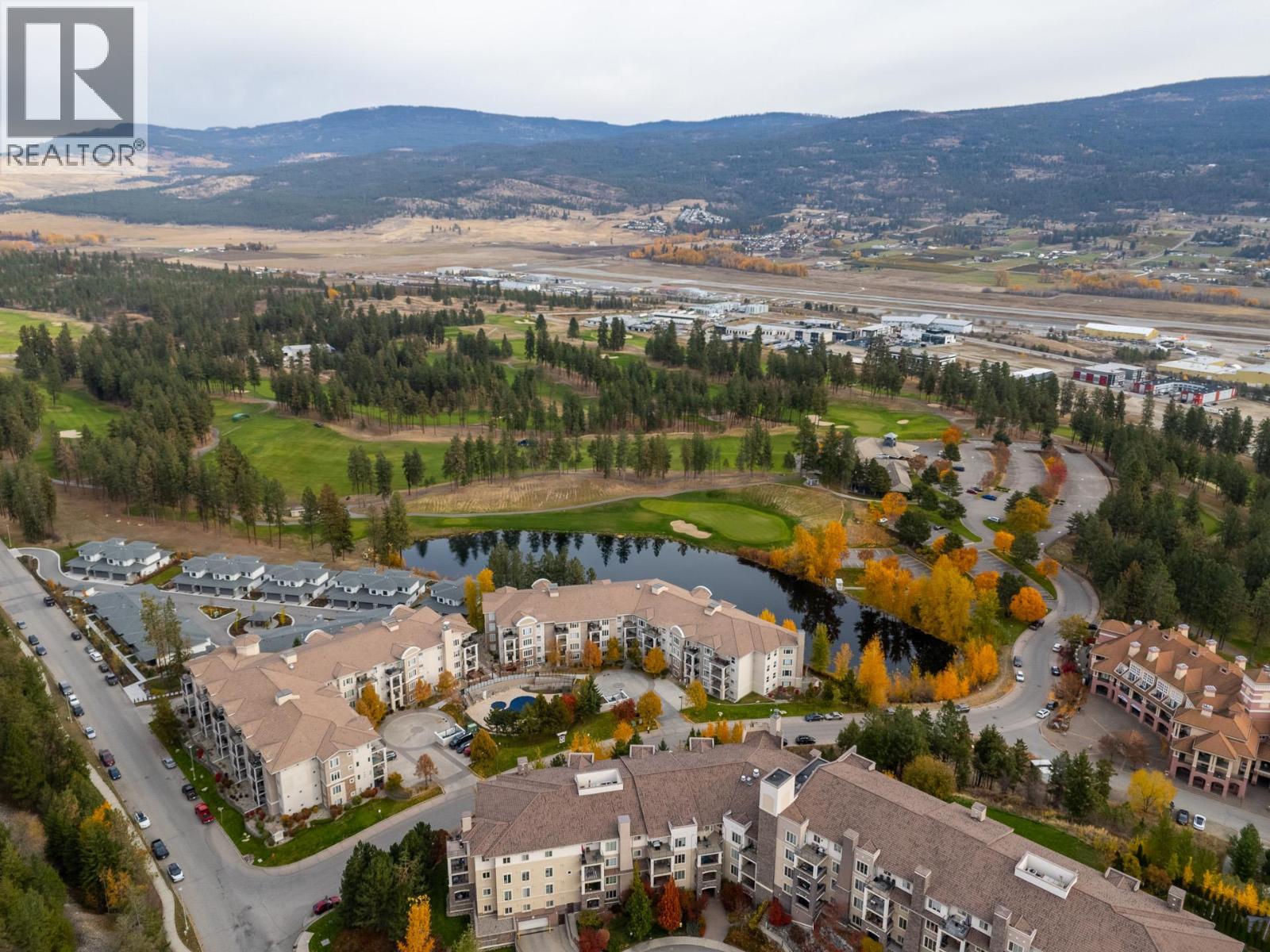 201 1795 Country Club Drive, Kelowna