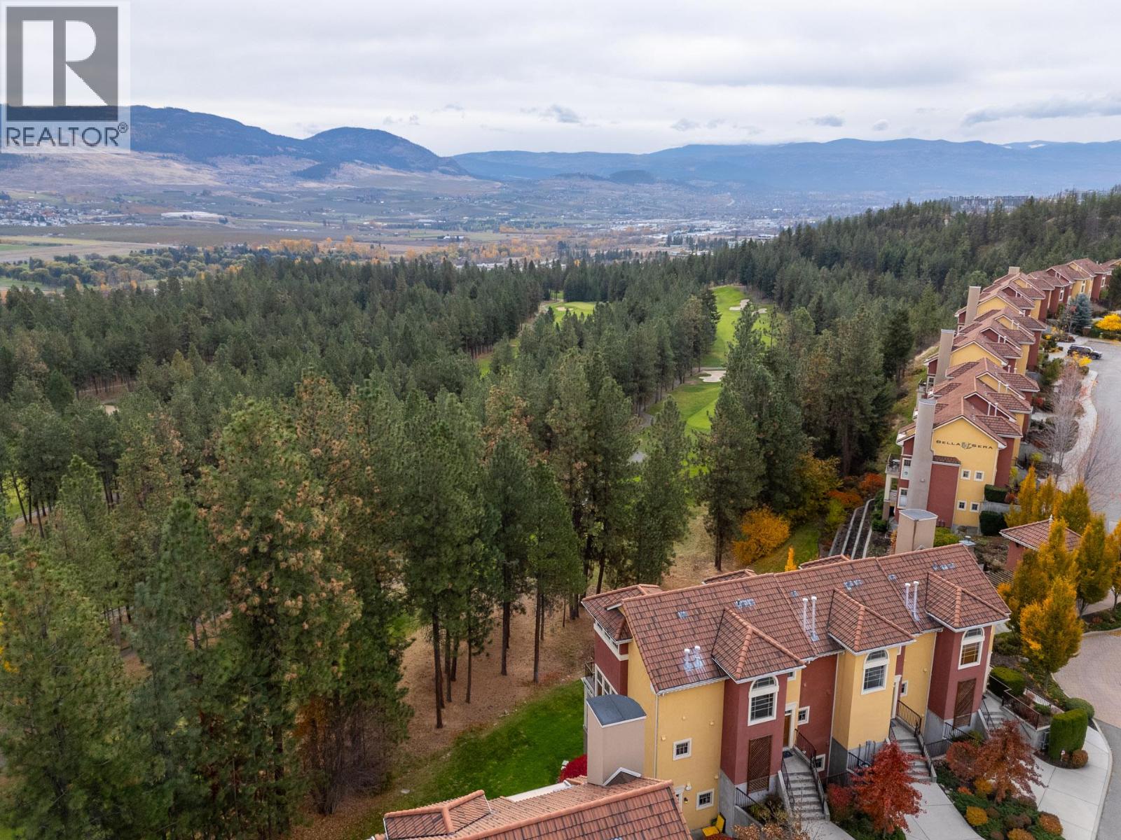 201 1795 Country Club Drive, Kelowna