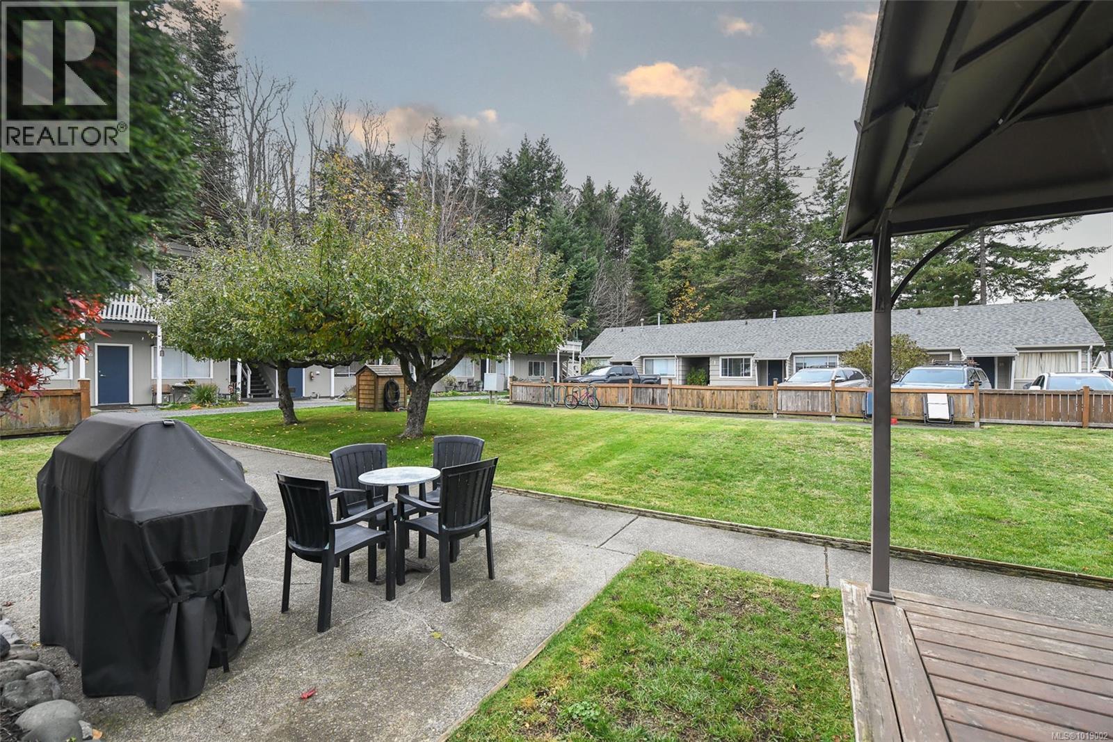 521 WINDSLOW RD - 35