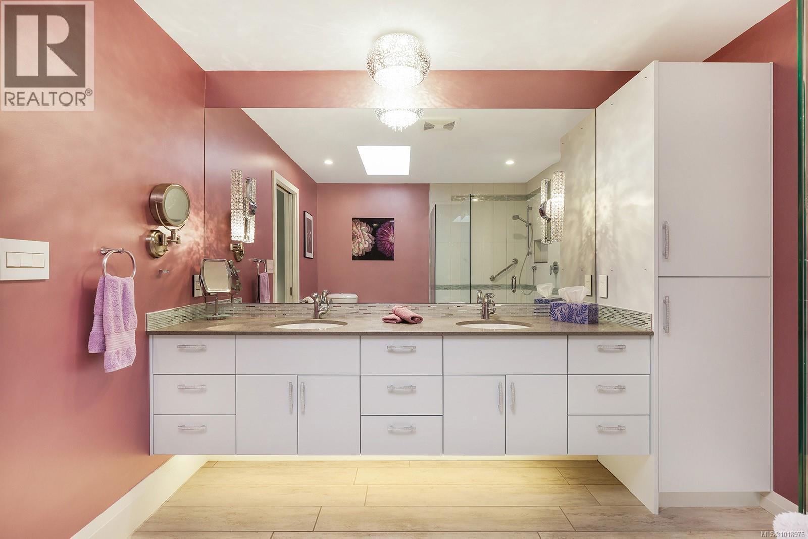 4 3100 Kensington Cres, Courtenay