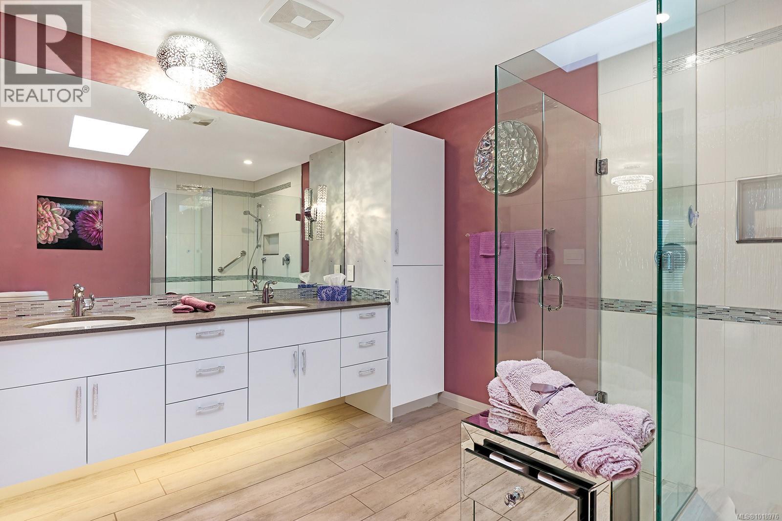 4 3100 Kensington Cres, Courtenay