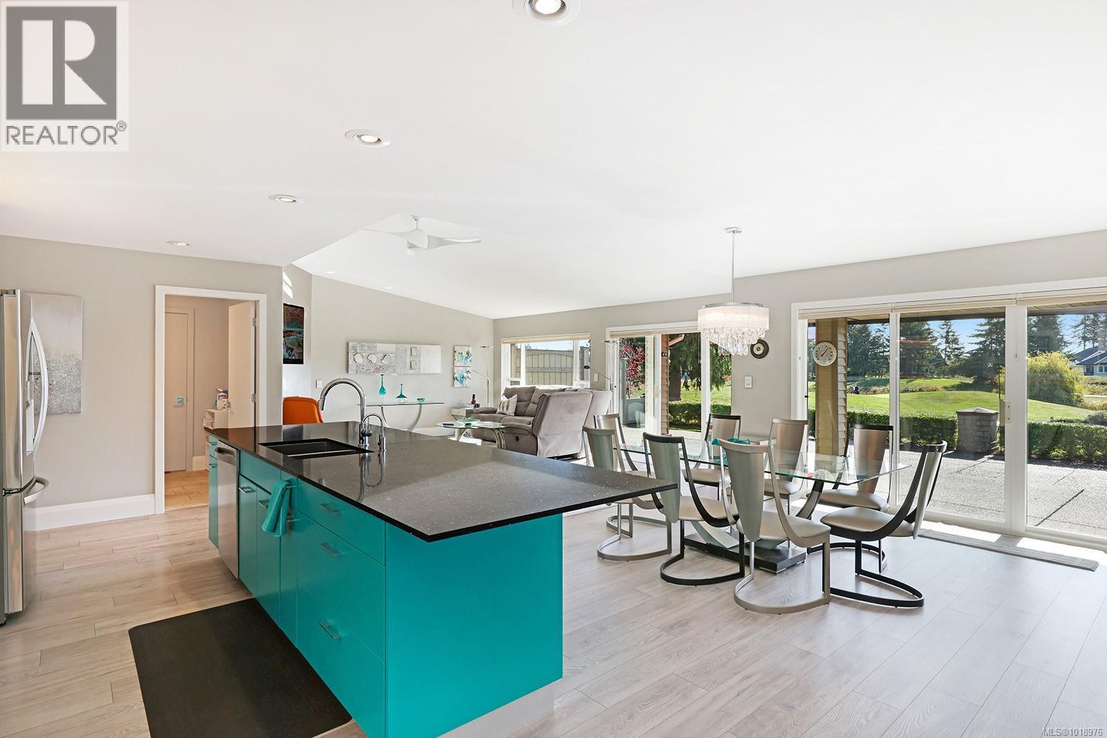 4 3100 Kensington Cres, Courtenay