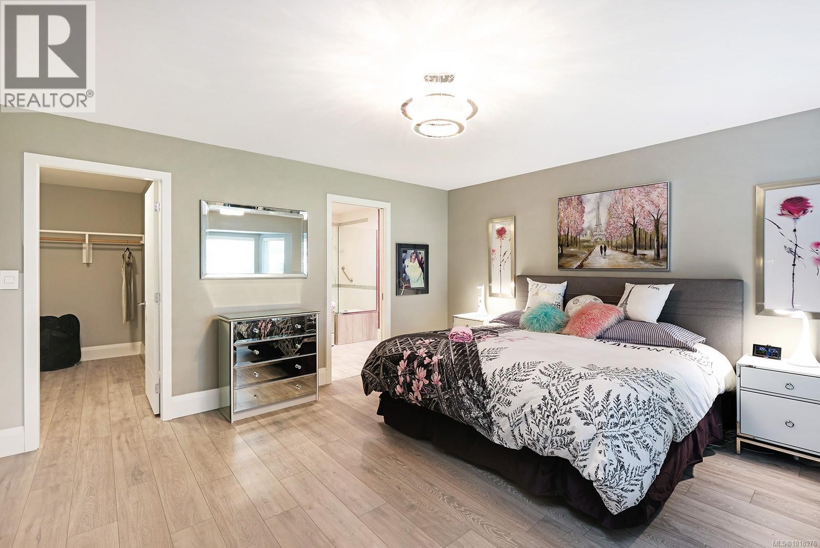 4 3100 Kensington Cres, Courtenay