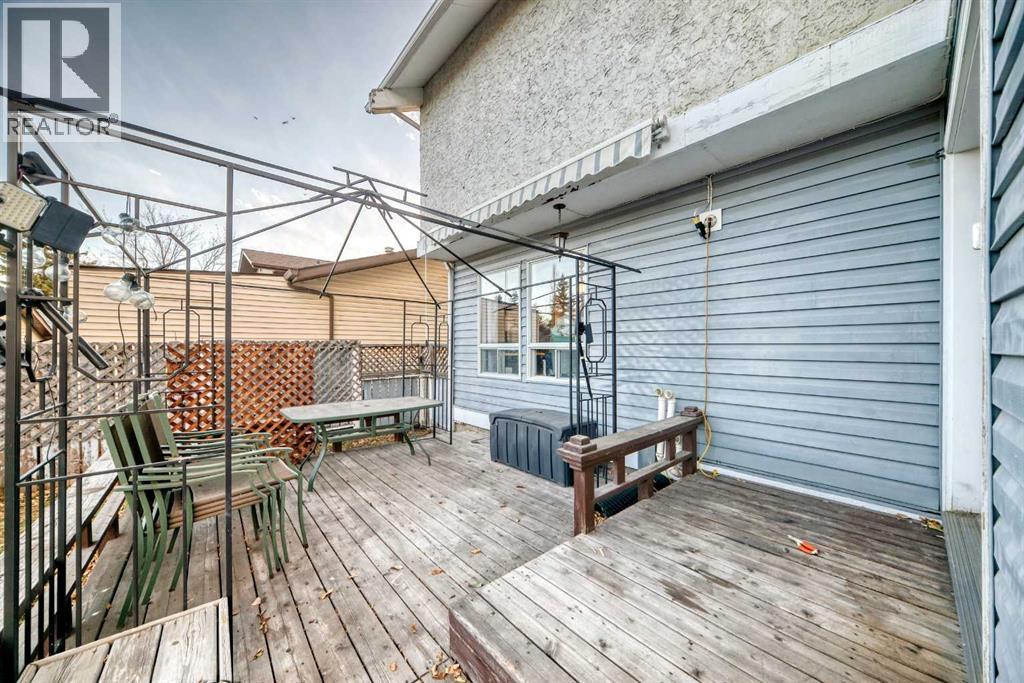 Single Family House for Sale in  Whitewood Place NE Whitehorn Calgary 
