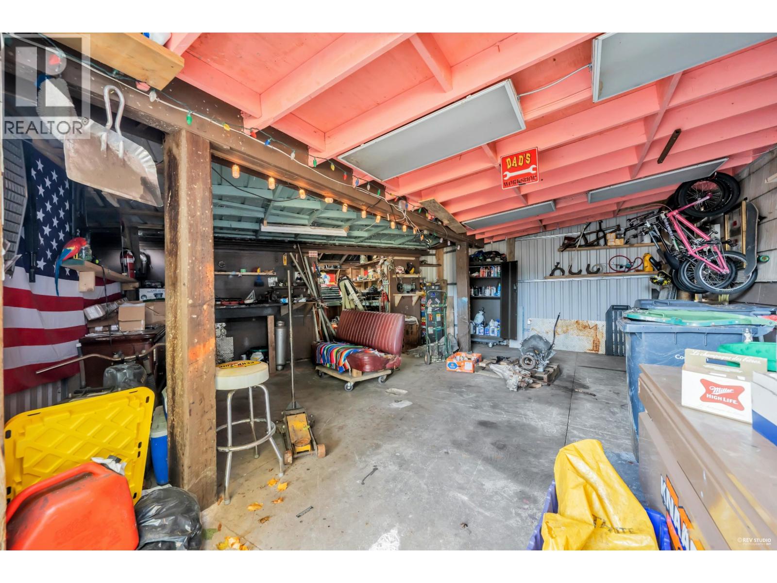 735 LEA AVENUE, Coquitlam