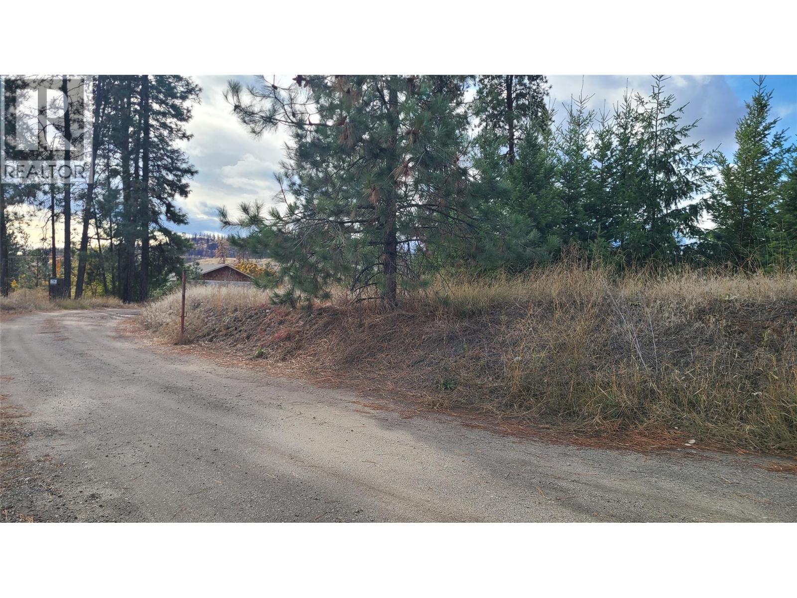  2702 Glenmore Road, Kelowna