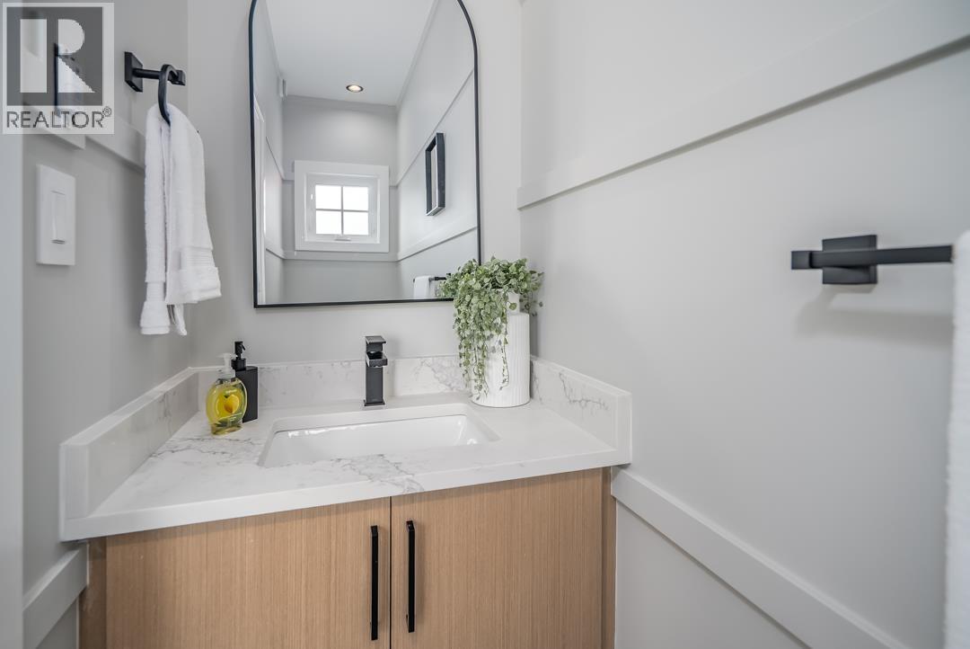 4 22811 MCLEAN AVENUE, Richmond