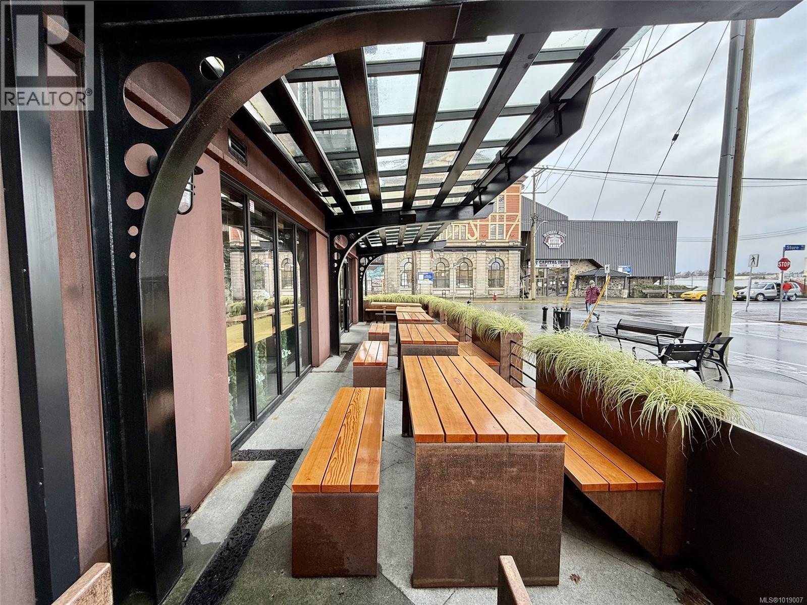 102 515 Chatham St, Victoria