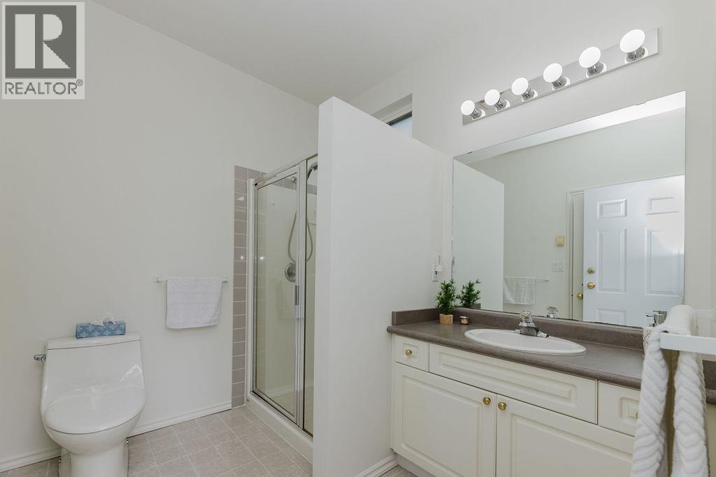 6307 HOMESTEAD AVENUE, Sechelt