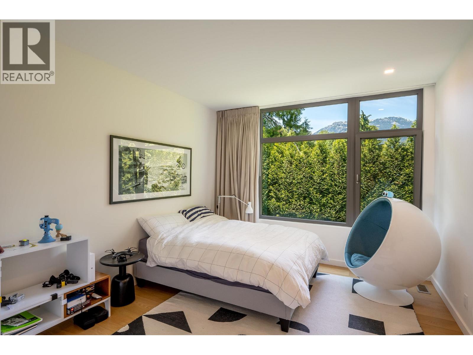 7325 TONI SAILER LANE, Whistler