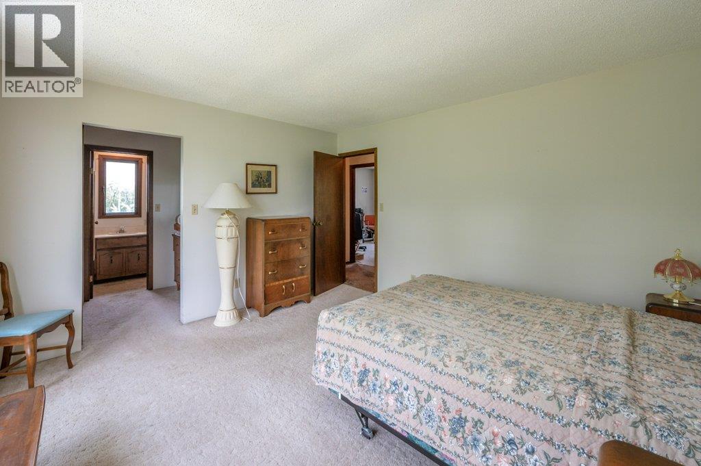 294 ROAD 18 Road, Oliver