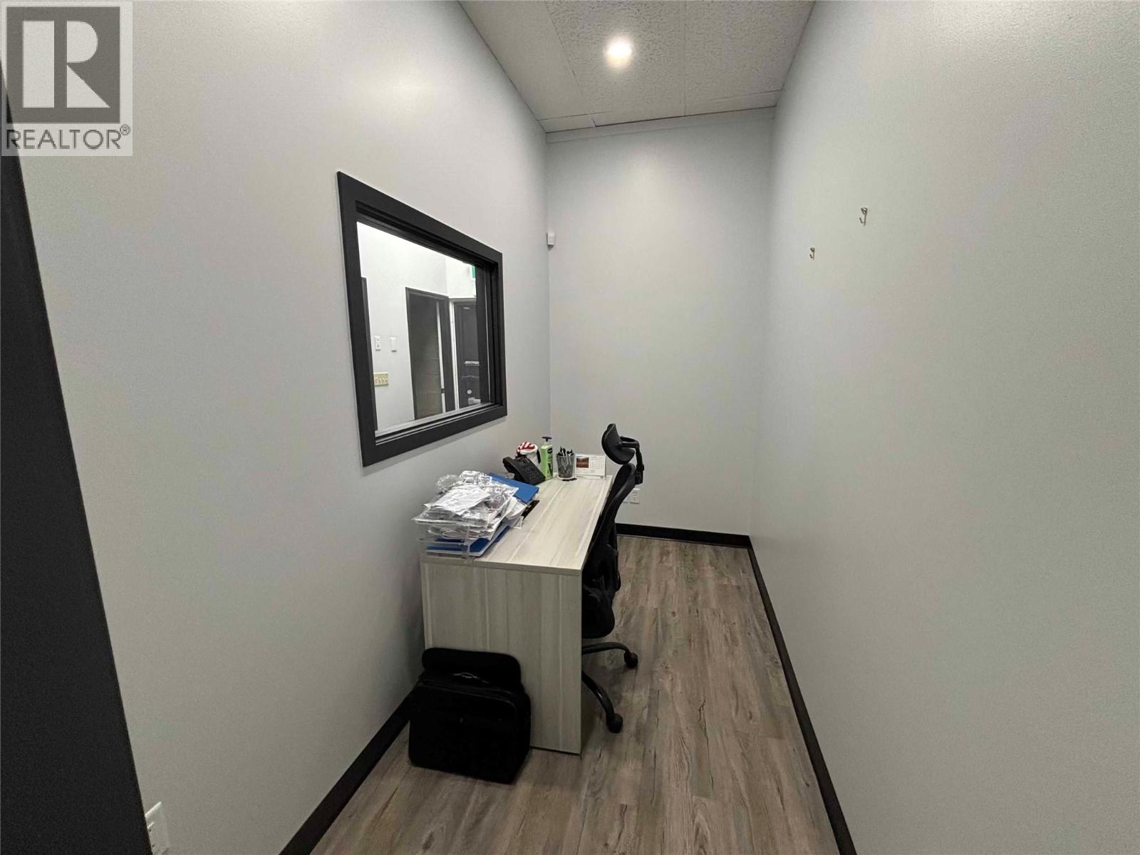  3054 Skaha Lake Road, Penticton