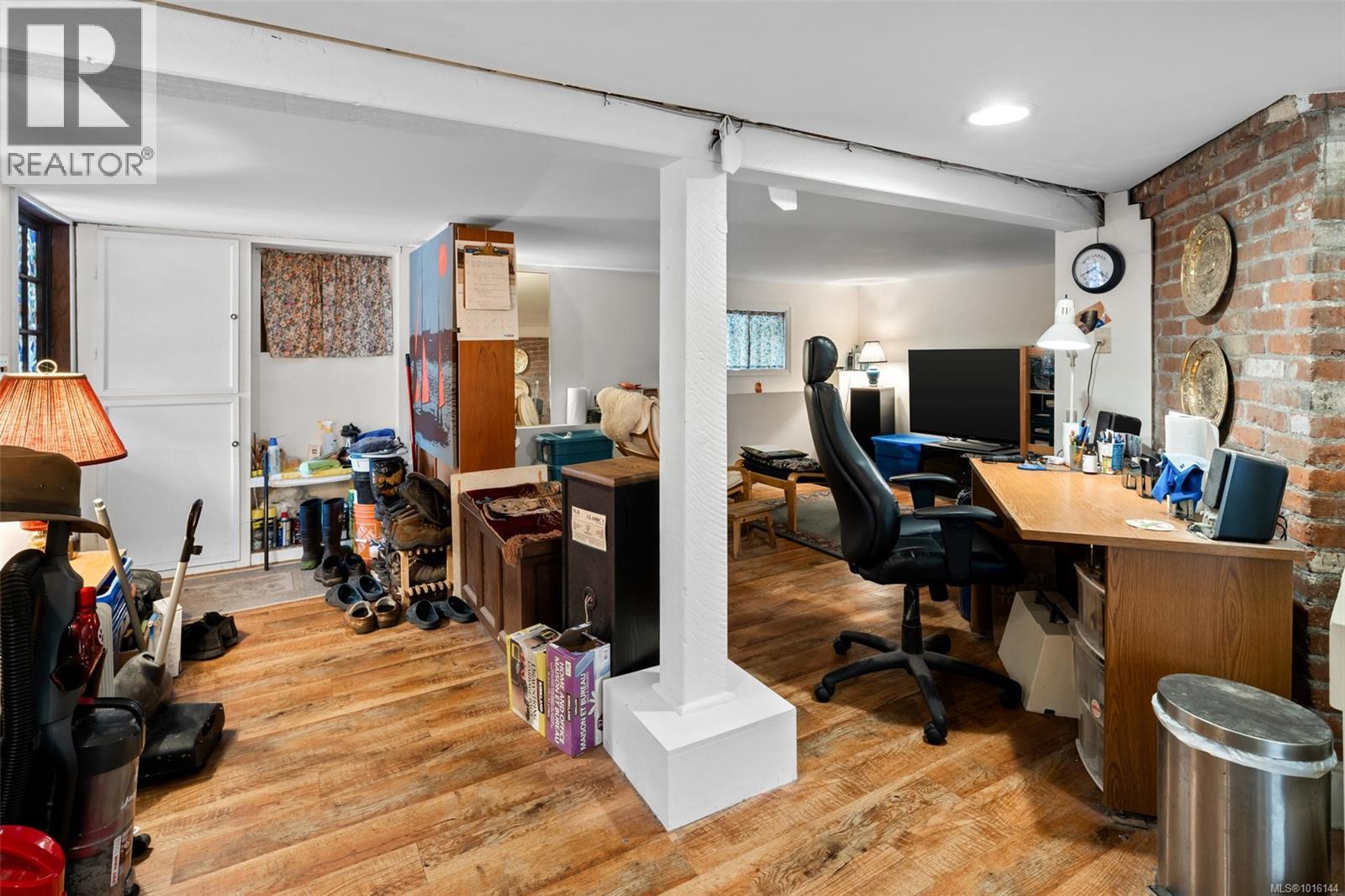  1924 Forrester Street, Saanich