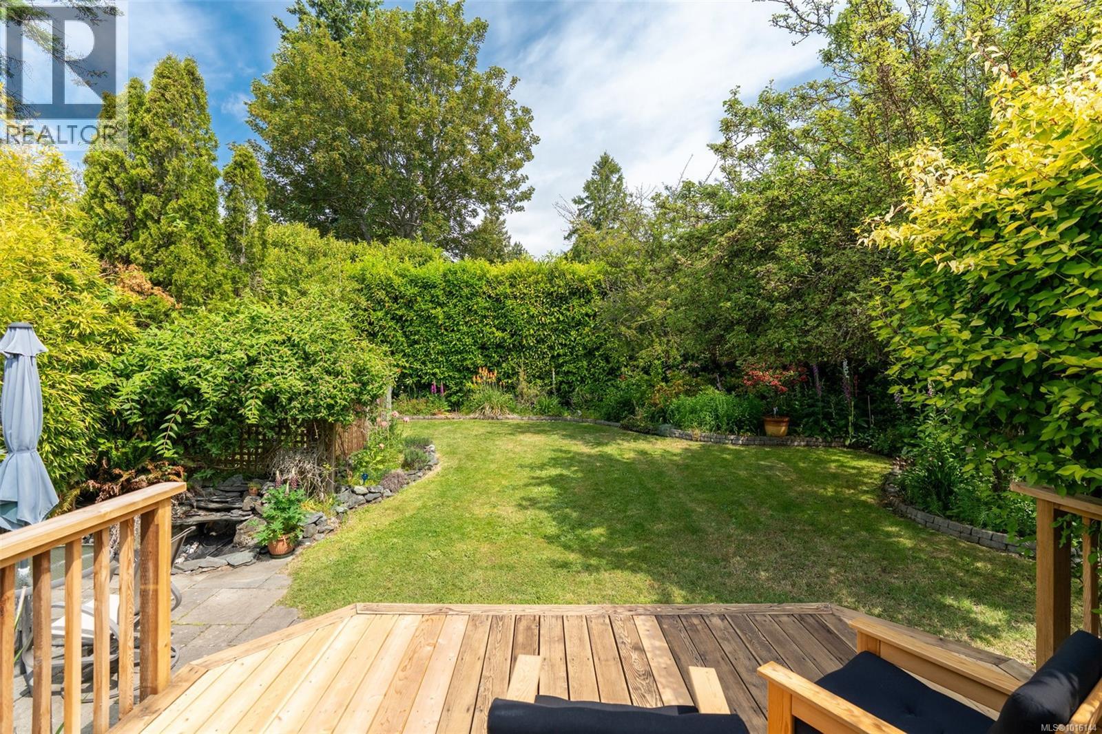  1924 Forrester Street, Saanich