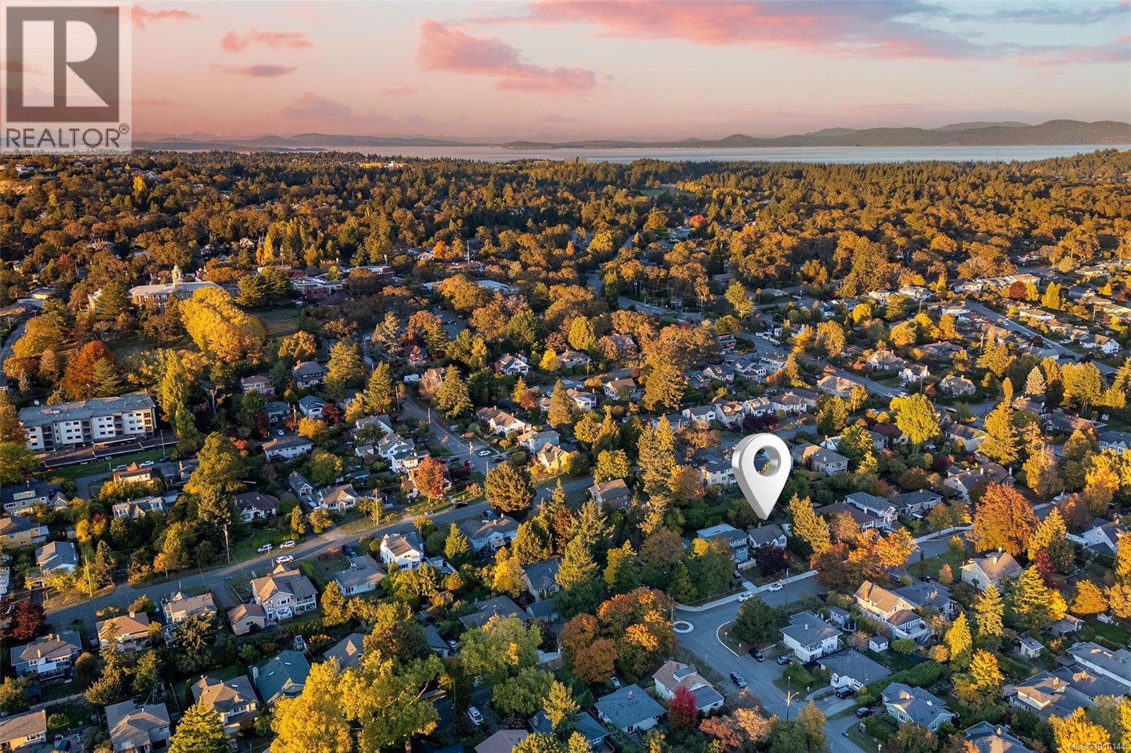  1924 Forrester Street, Saanich