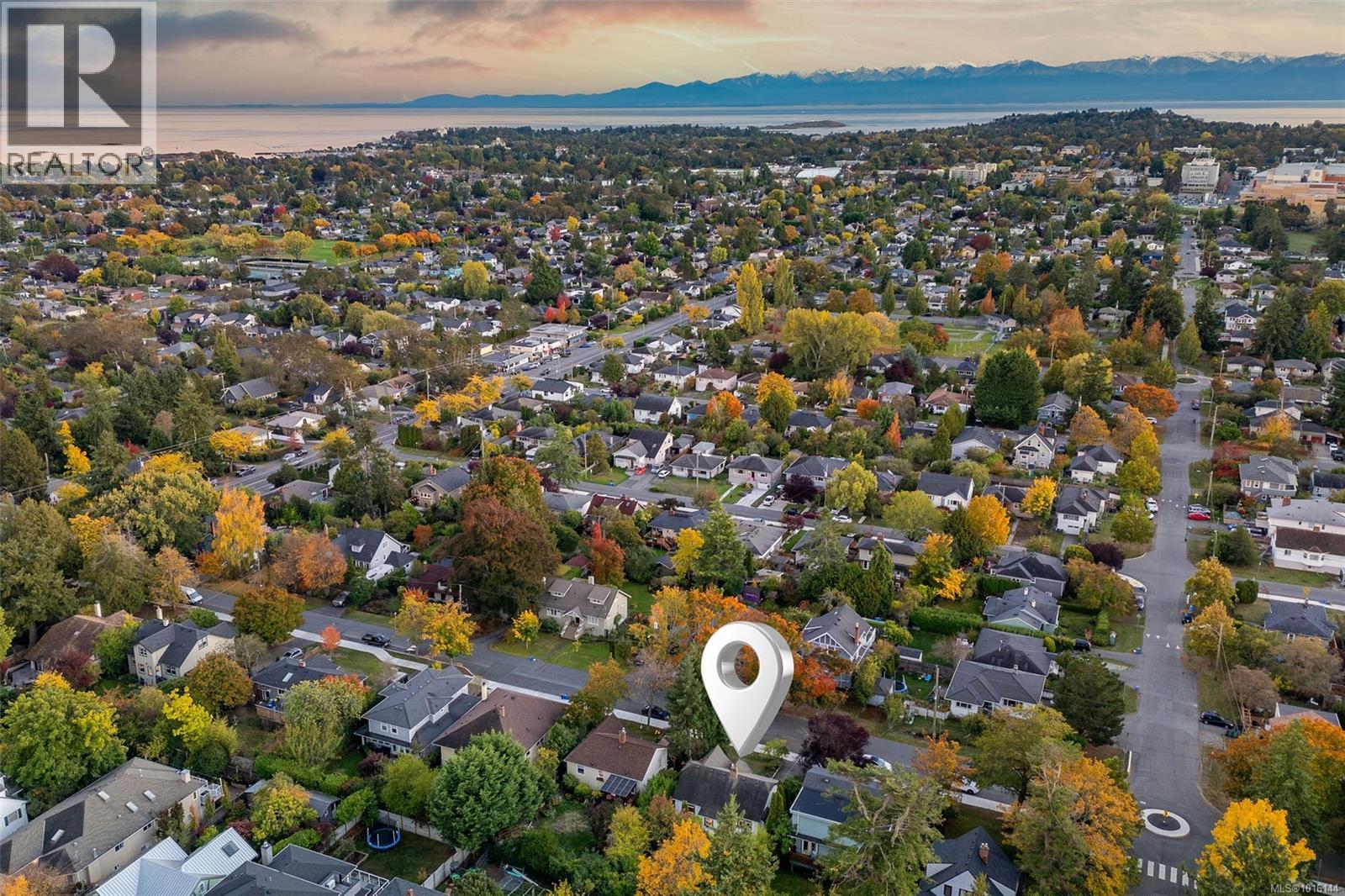  1924 Forrester Street, Saanich