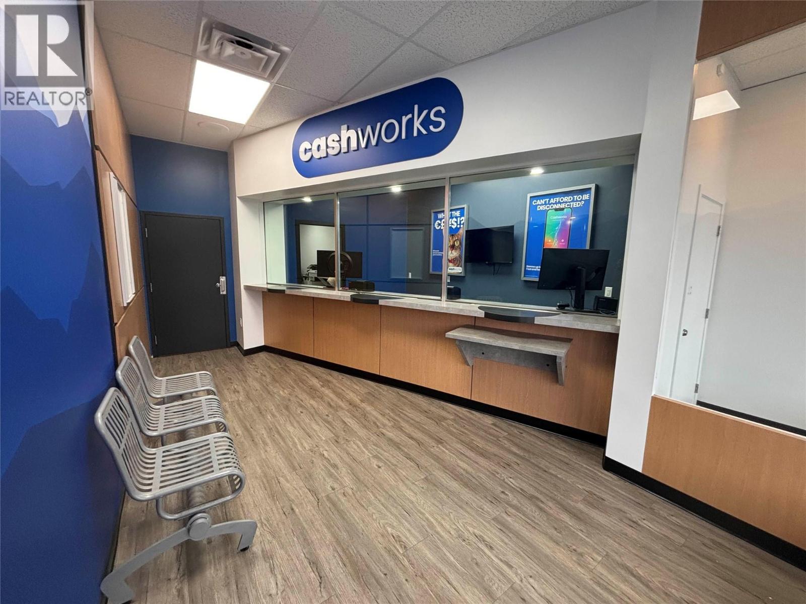  3054 Skaha Lake Road, Penticton