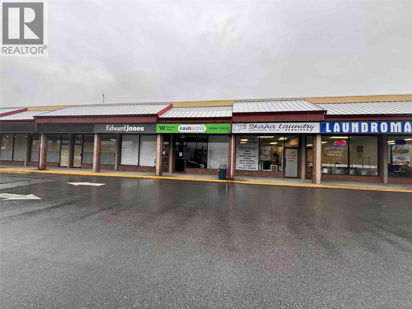  3054 Skaha Lake Road, Penticton