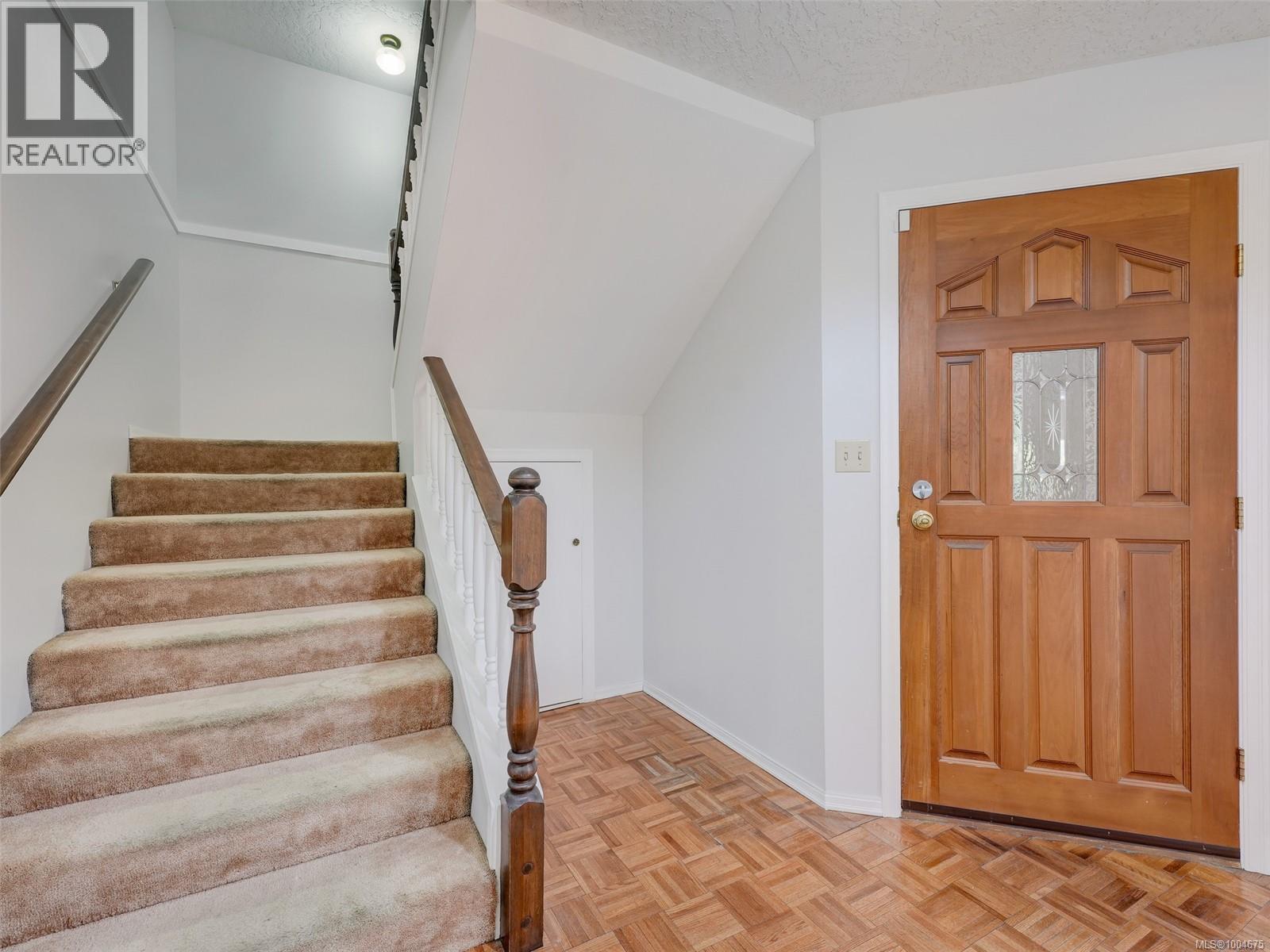 1335 Rudlin St, Victoria