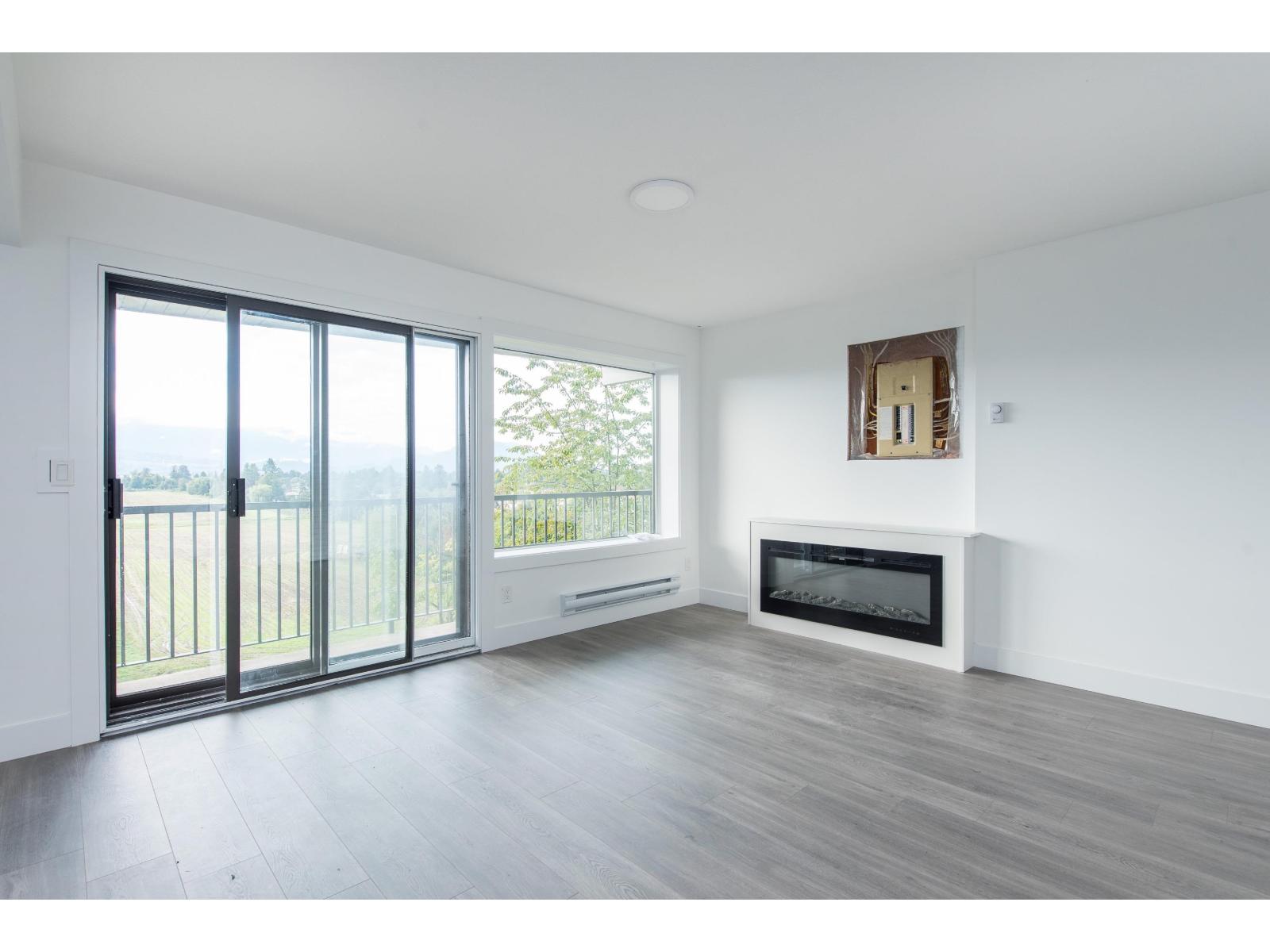 47005 YALE ROAD, Little Mountain, Chilliwack