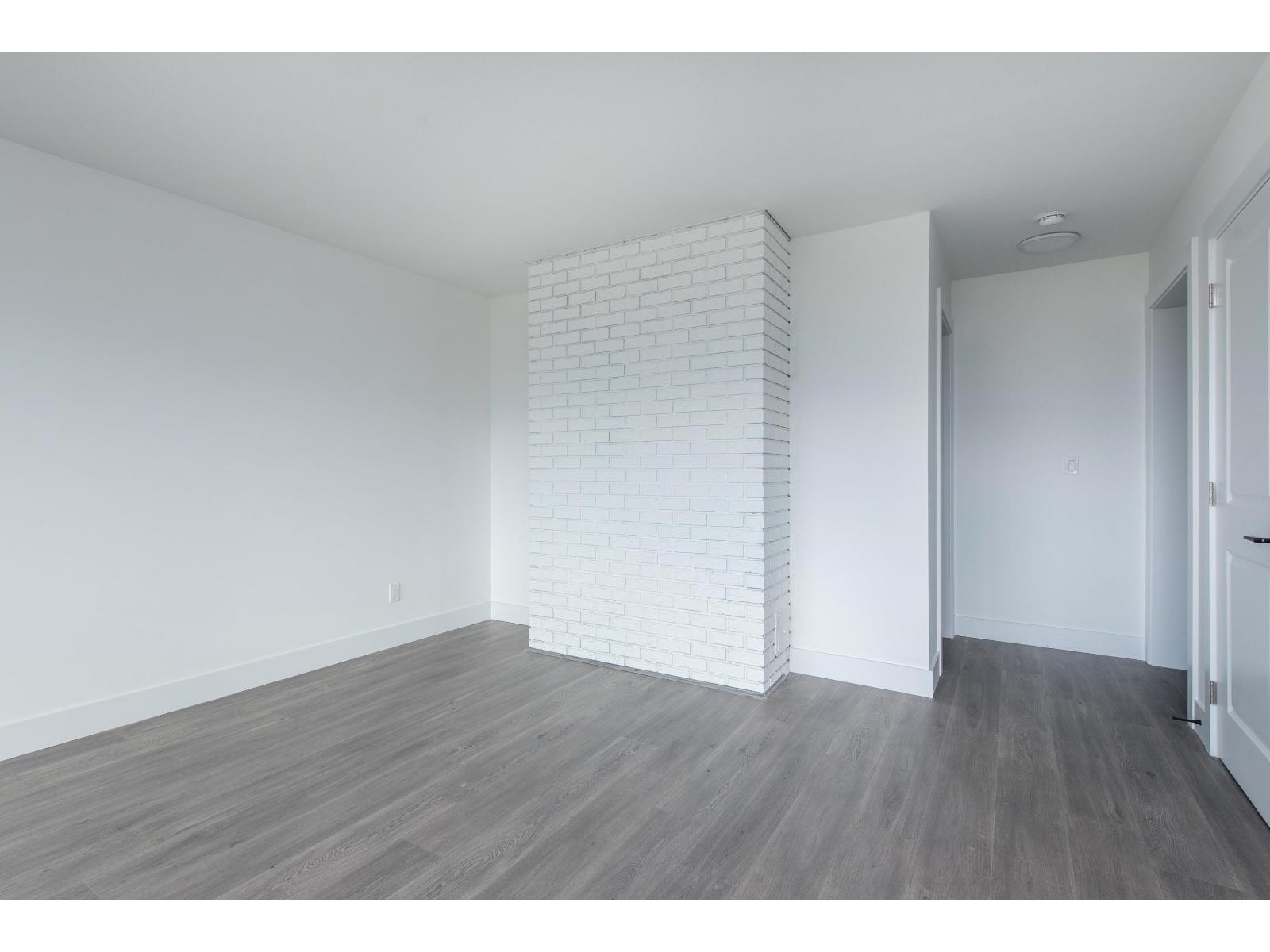 47005 YALE ROAD, Little Mountain, Chilliwack