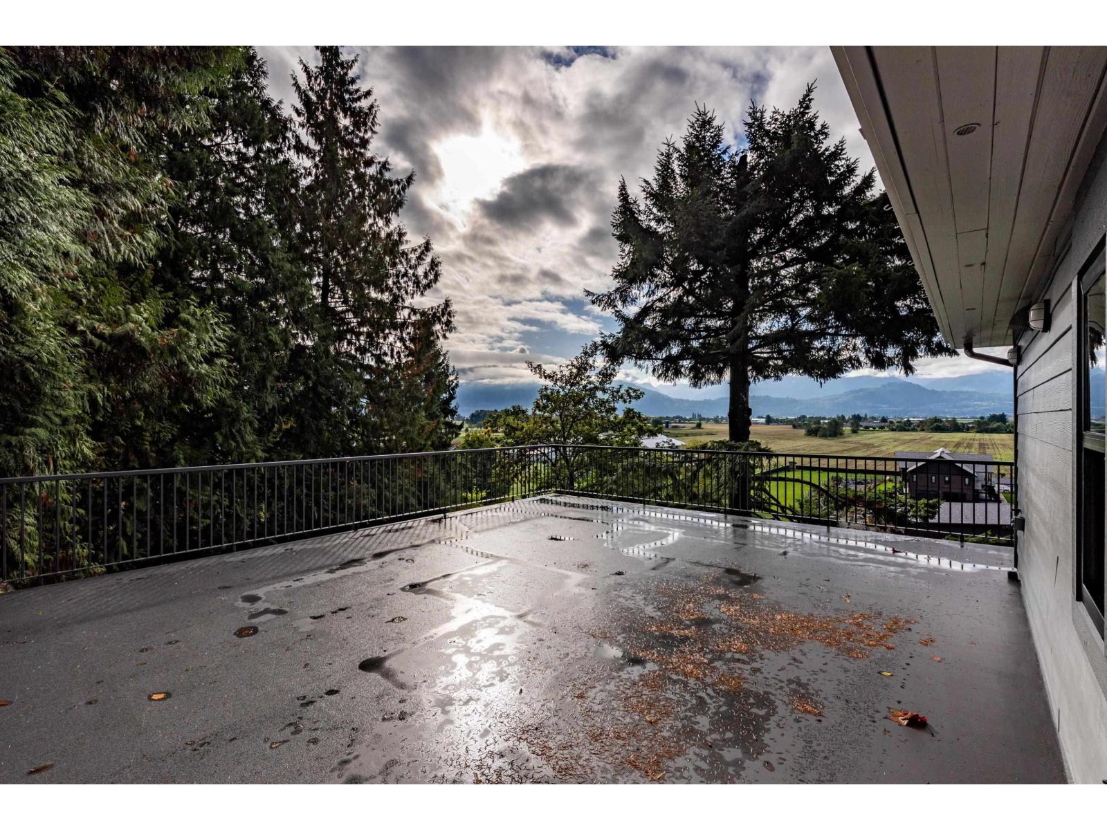 47005 YALE ROAD, Little Mountain, Chilliwack