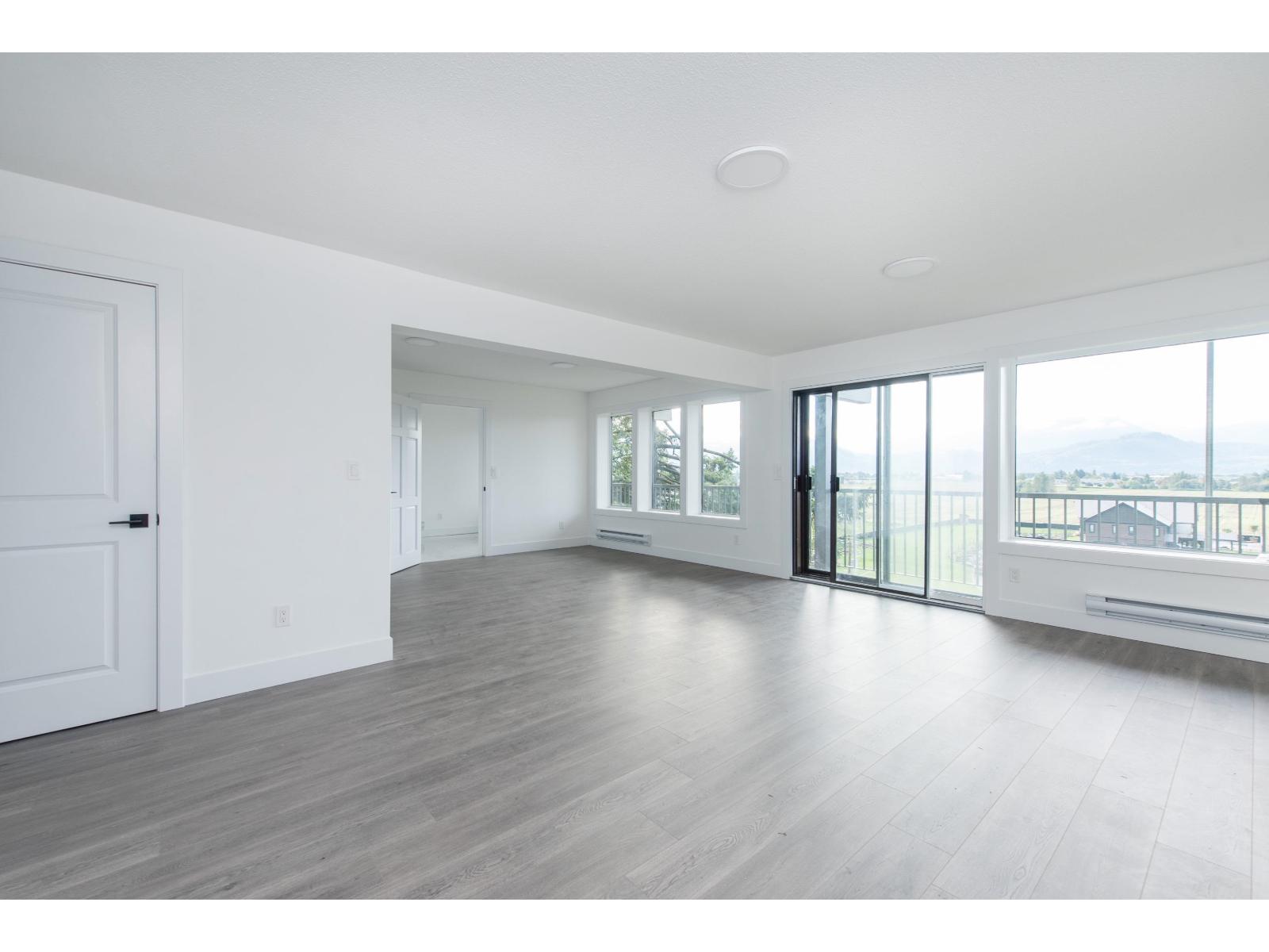 47005 YALE ROAD, Little Mountain, Chilliwack