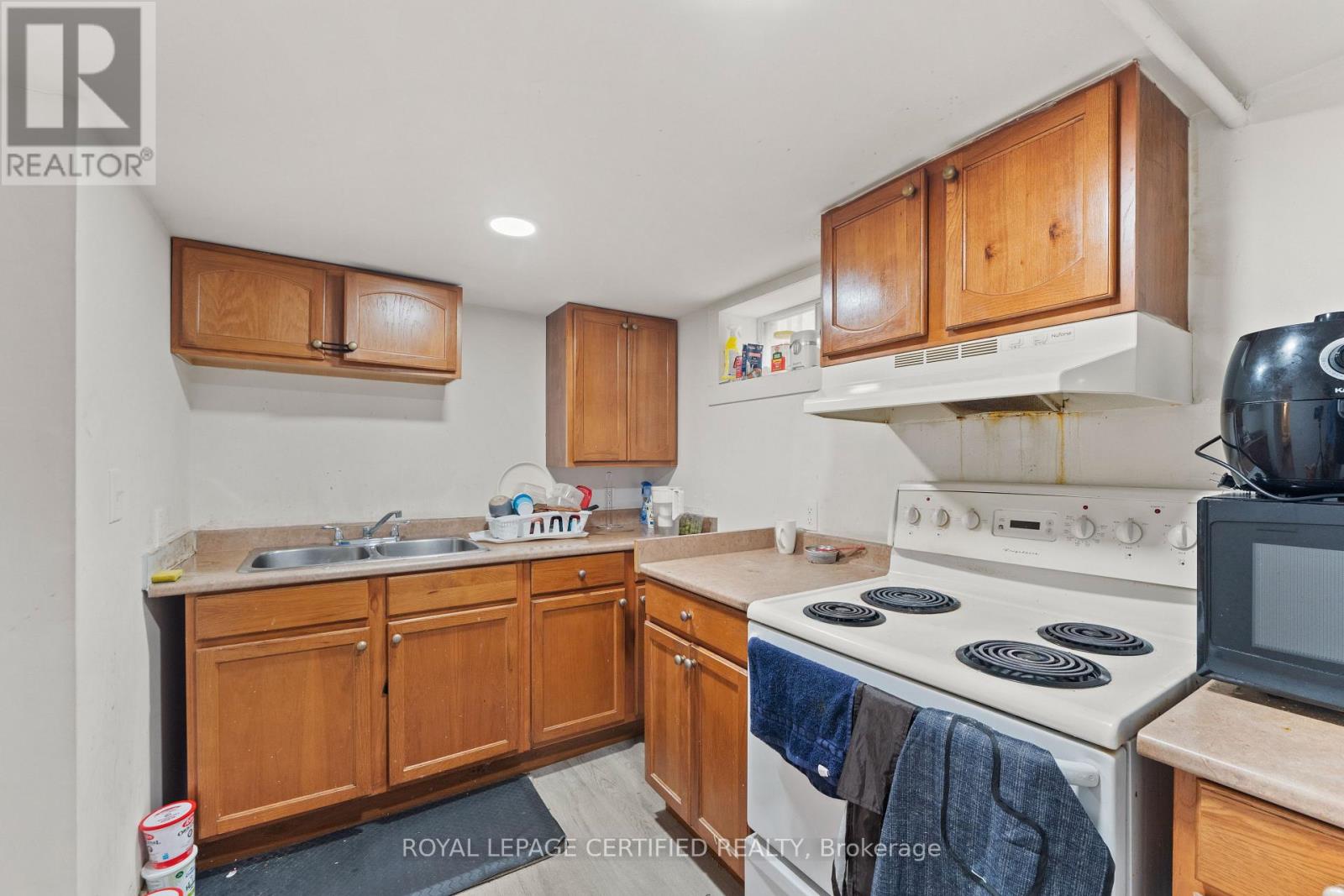 2504 ASKIN AVENUE - 28