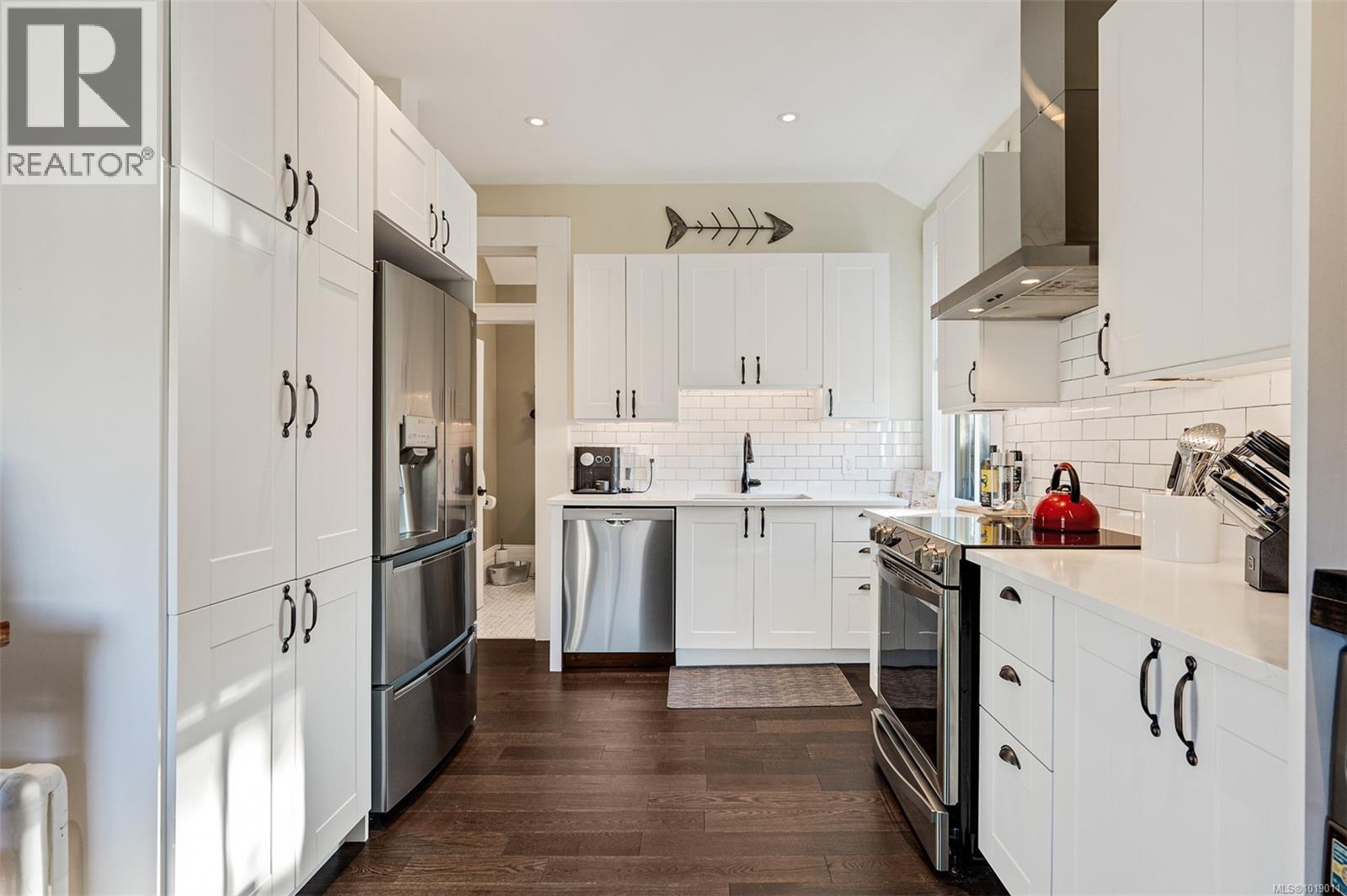 1141 Fort St, Victoria