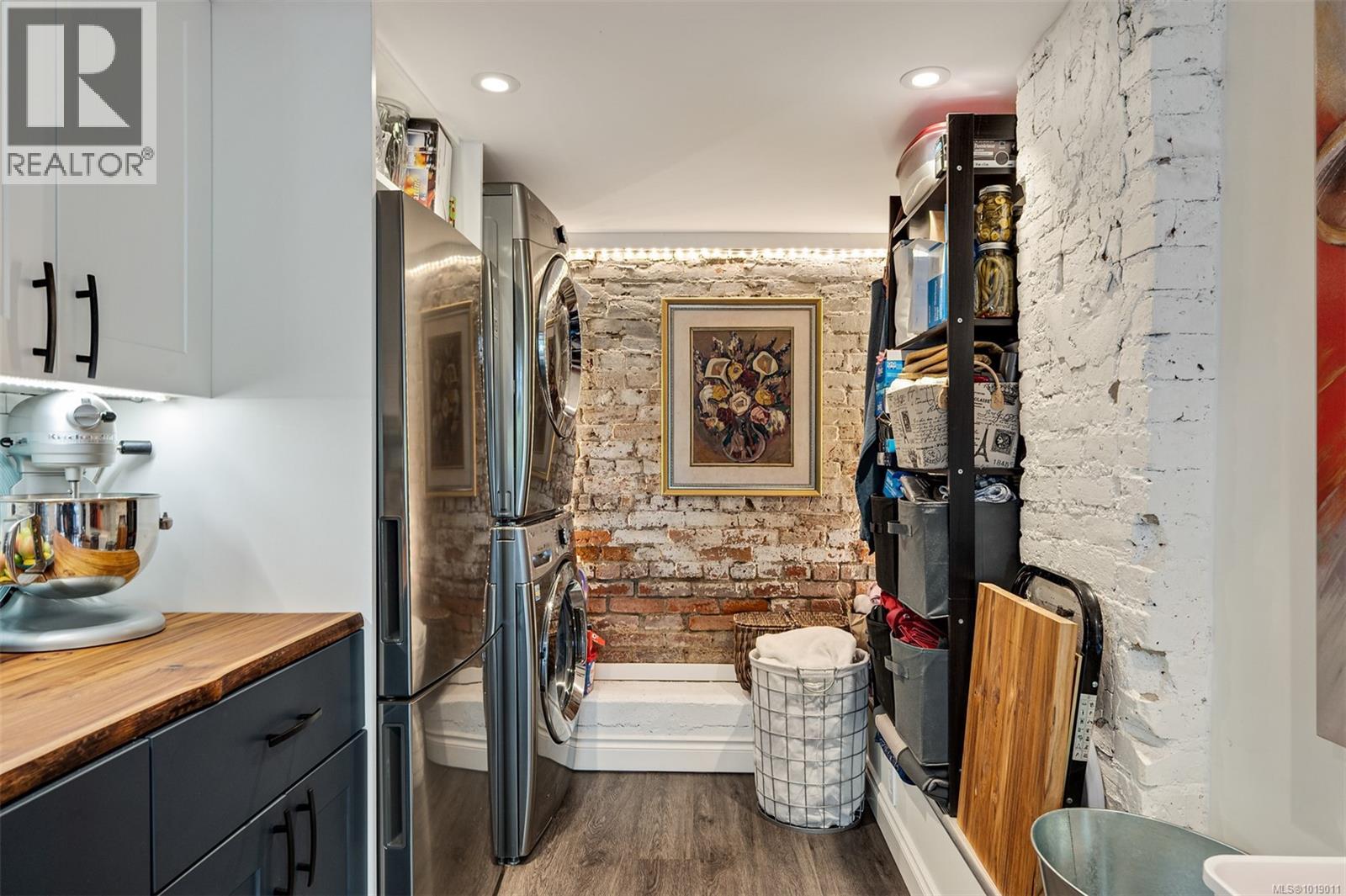 1141 Fort St, Victoria