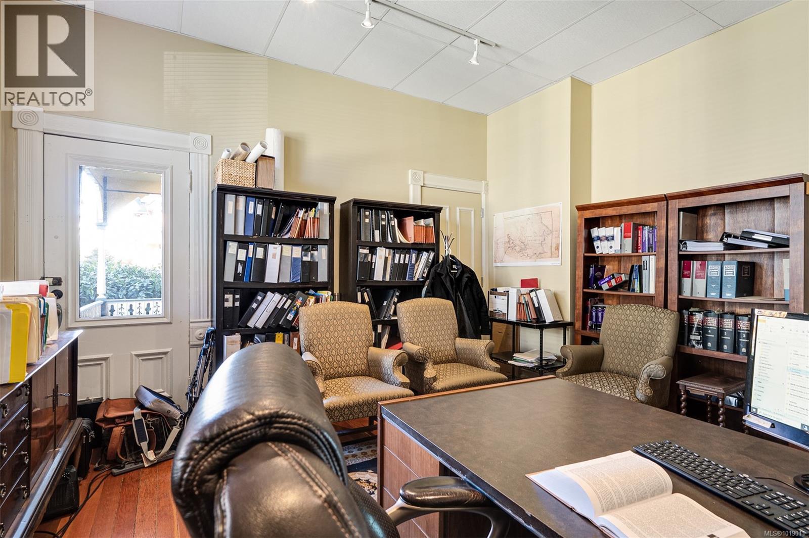 1141 Fort St, Victoria